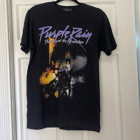 Prince Tee - Picture 1 of 4